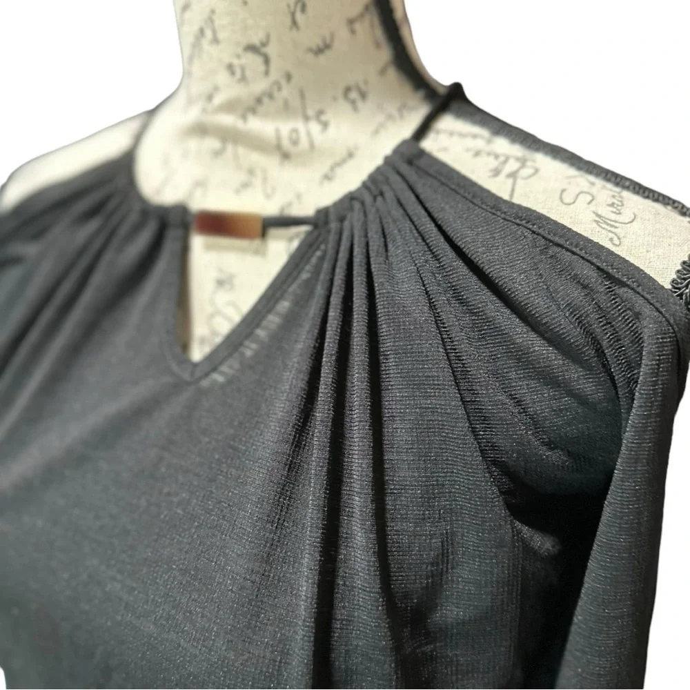Iris Cold Should Black 3/4 Sleeve Length Blouse Size Small NWT